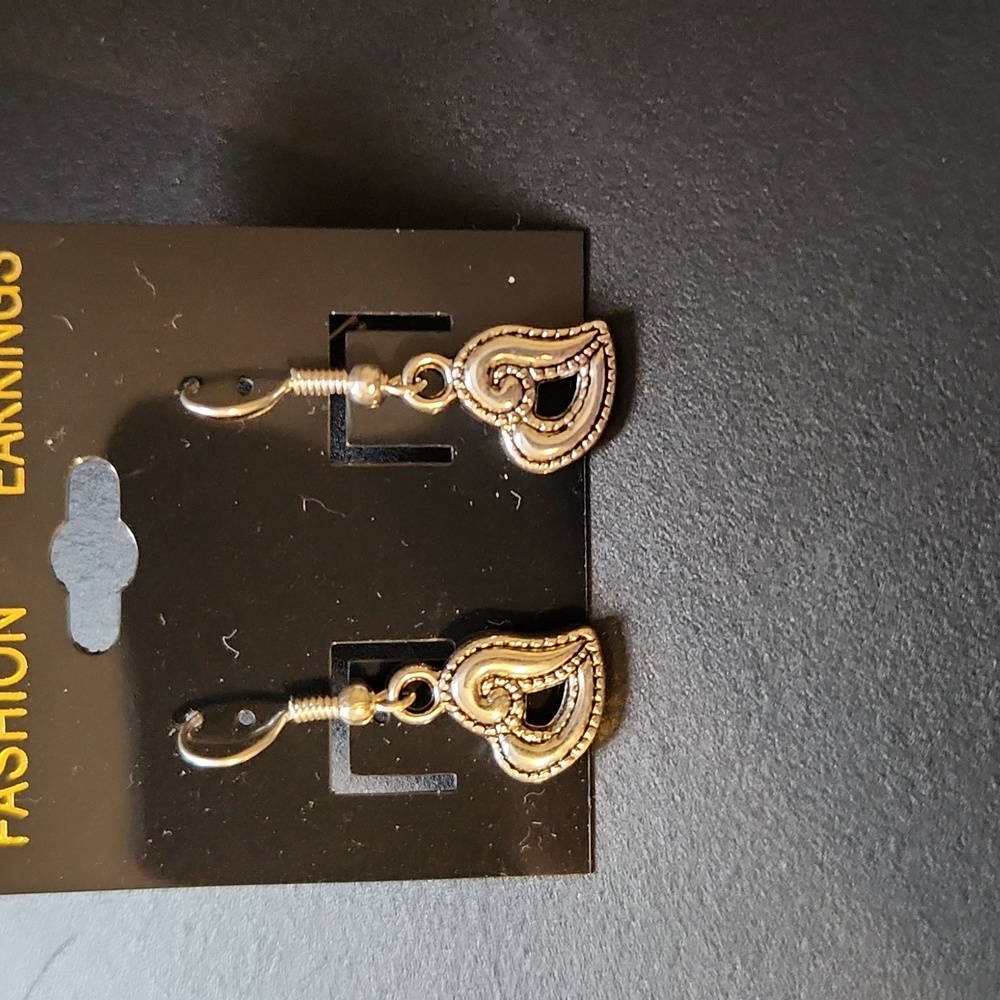 Heart earrings